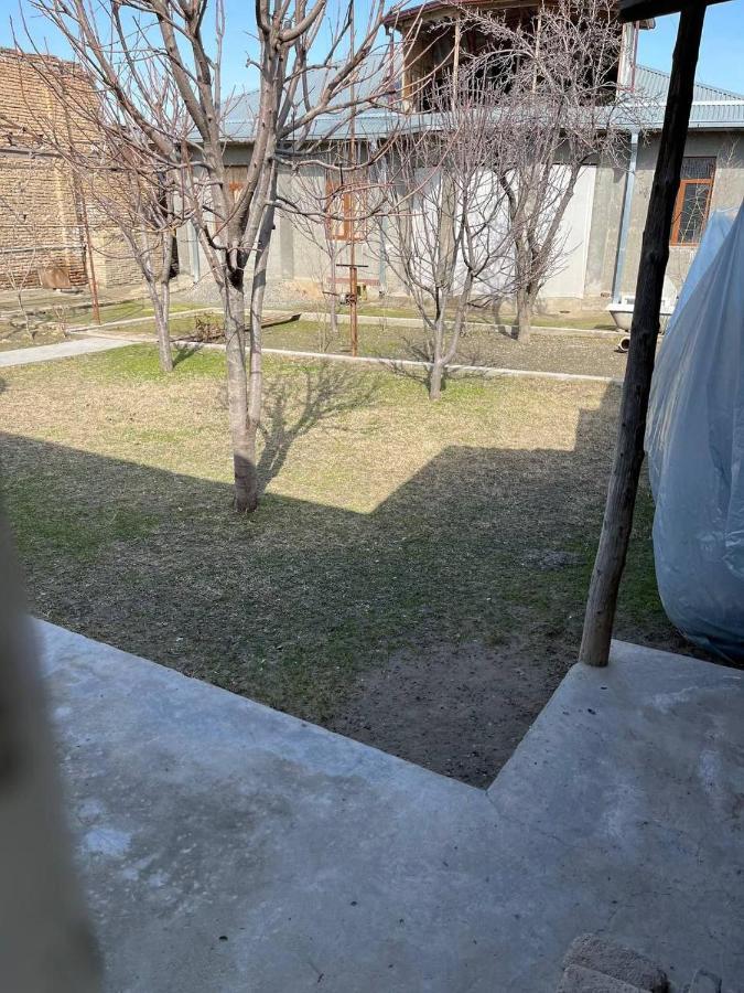 Tasmin Mexr Hostel Samarkand Bagian luar foto