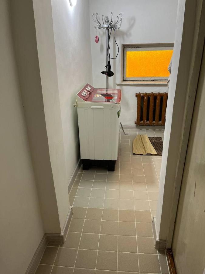 Tasmin Mexr Hostel Samarkand Bagian luar foto